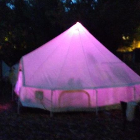 Tiendas Safaris Ripoll Exterior photo