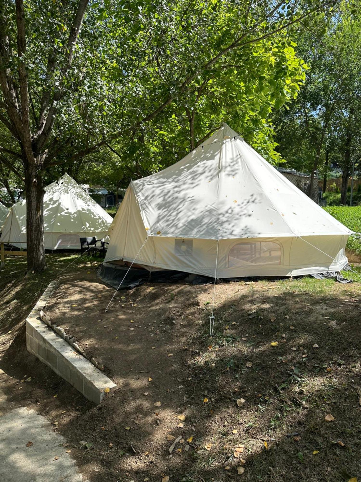 Tiendas Safaris Ripoll Exterior photo