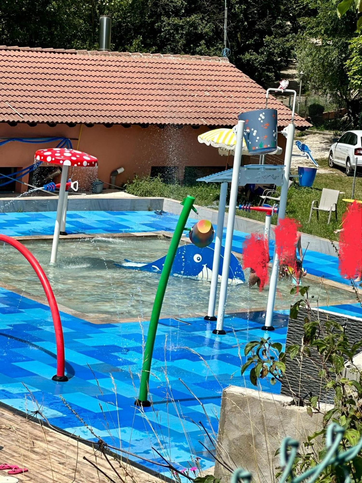 Tiendas Safaris Ripoll Exterior photo